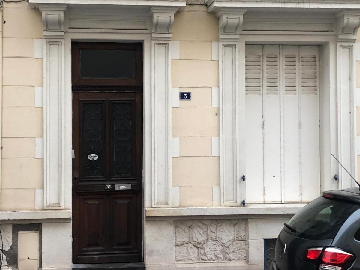 Appartement F3 Agreable Vichy Exteriör bild